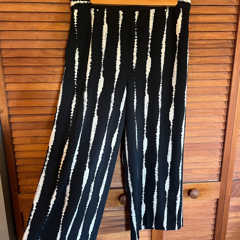 Lyssé Black & Tan Cropped Wide Leg Striped Pant